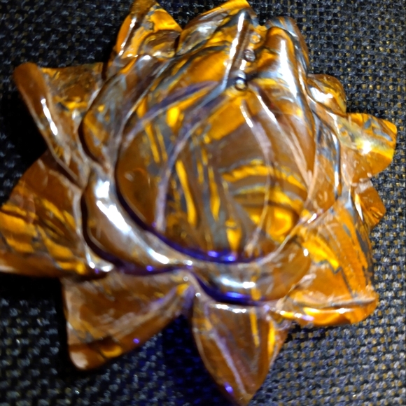 *ACTUAL SIZE PICTURES 2-3/* LOTUS YELLOW TIGER EYE./ LOWEST_ PRICE AVAILABLE! - Picture 4 of 5